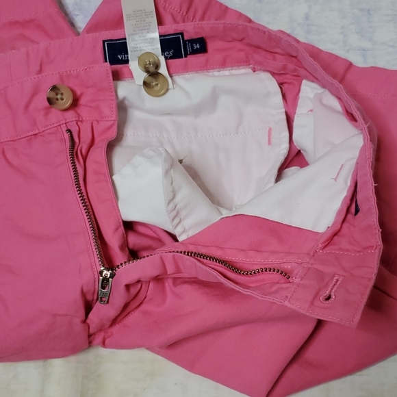 Men's Vineyard Vines Flat Front Club Shorts - Picture 8 of 12